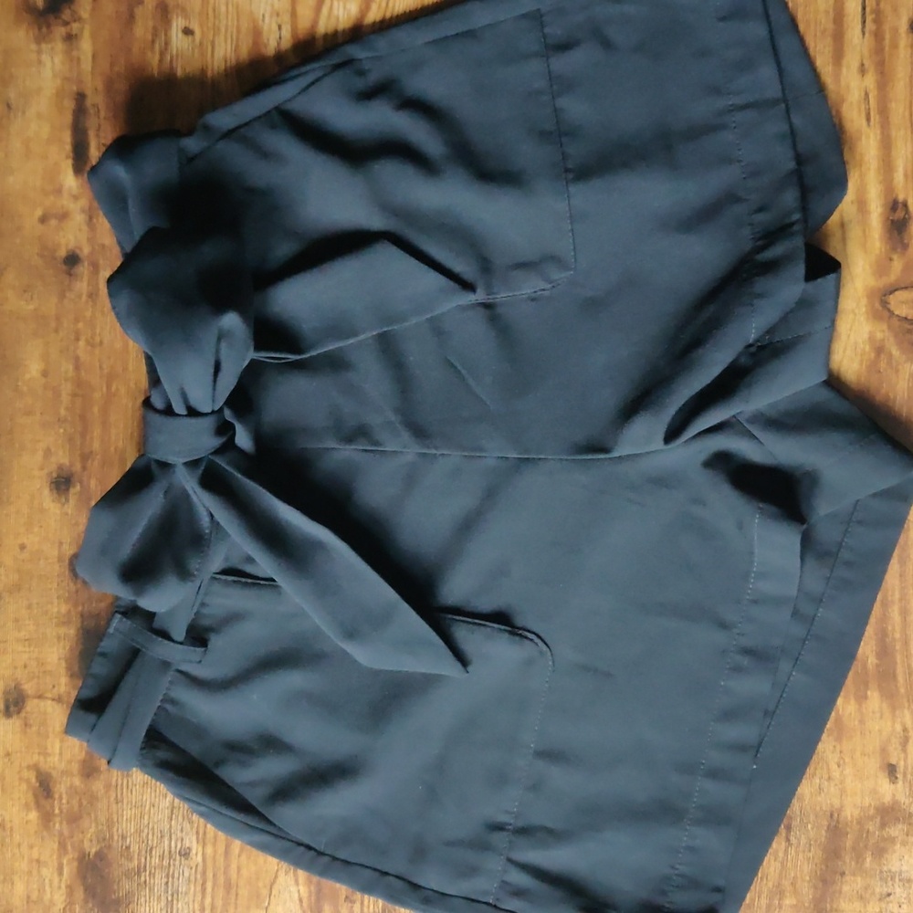 High Waisted Bow Tie Shorts